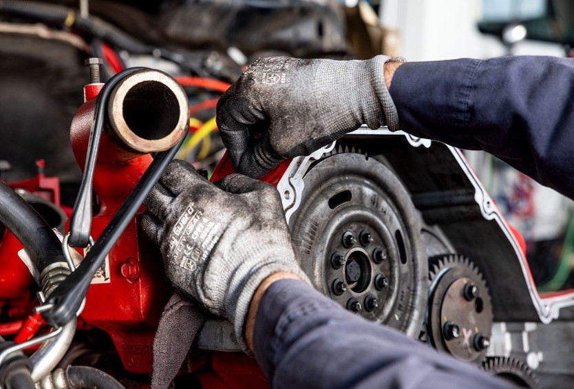 Dịch vụ bảo hành và bảo dưỡng từ Cummins DKSH (Việt Nam) giúp đảm bảo hiệu suất, an toàn và độ tin cậy lâu dài
